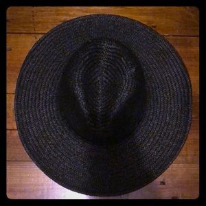 Banana republic hat